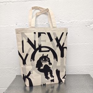NEW 2019 LIMITED EDITION NEW YORKER MAGAZINE TOTE